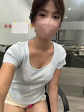 gougou13 webcam
