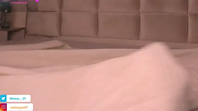 melany__08's live room