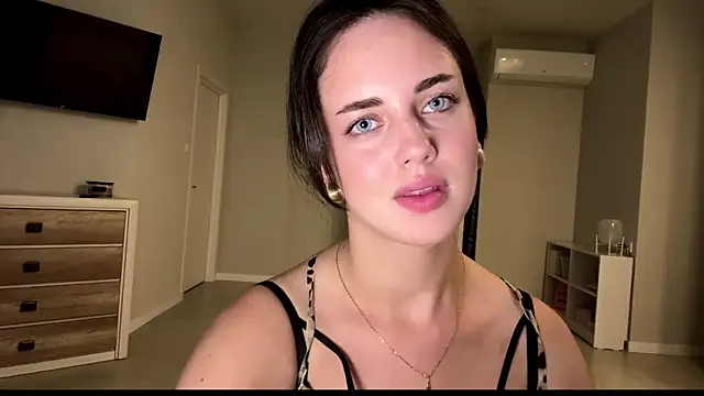 A_Milly live cam on StripChat