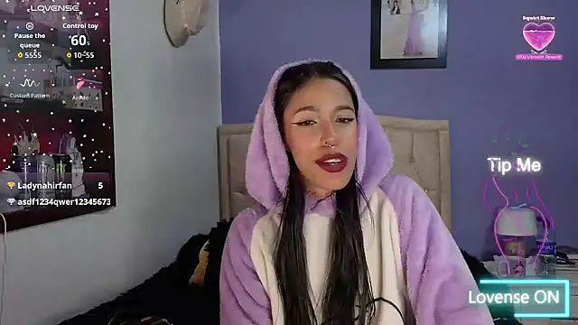 stephania_t webcam