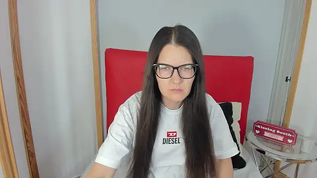 NadiaXlove webcam