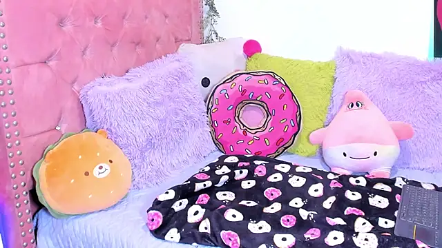 LillyCandy webcam