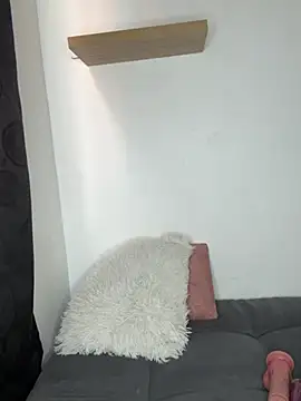 Selenee23 webcam