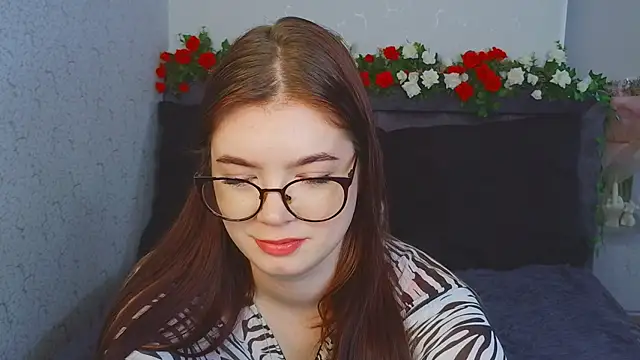 MelissaMay__ live cam on StripChat