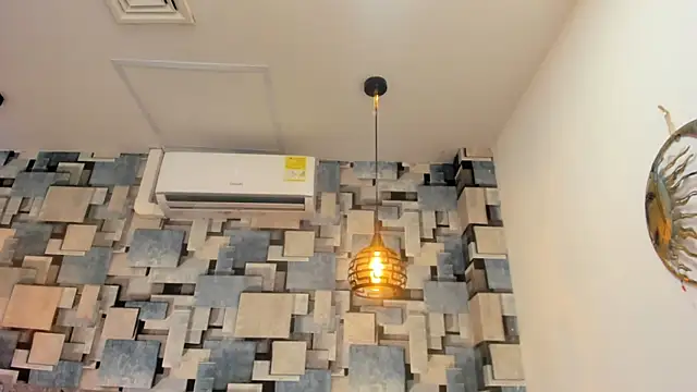 angel_dthroatt webcam