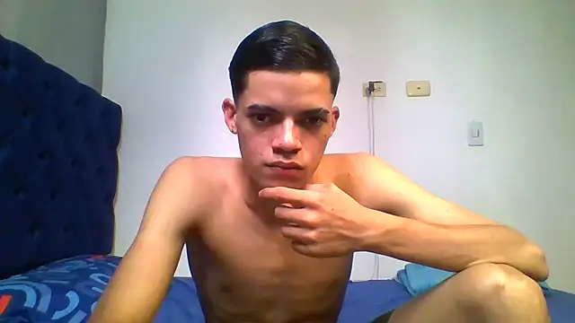 Latinos_2001 webcam