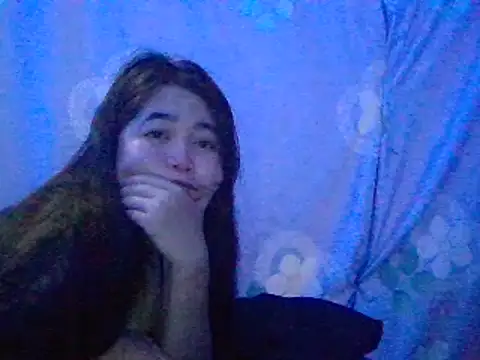 Asianhotskinny live cam on StripChat