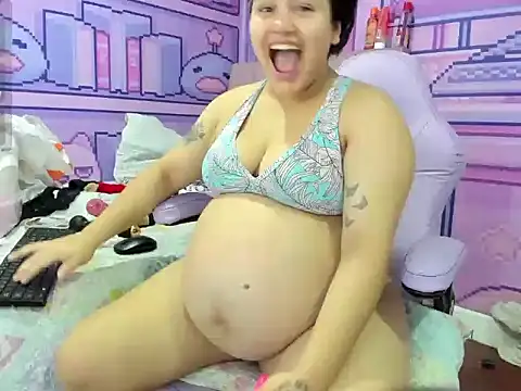 candy_lucia18 webcam