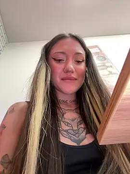 SaintSquirt webcam