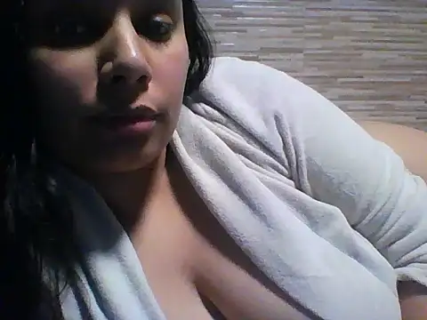 Juliee_21 webcam