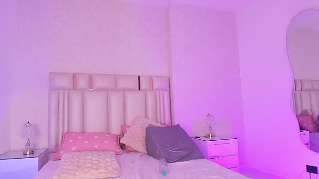 mia_velvett_ webcam