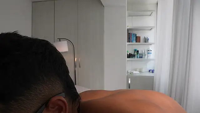 Paradise_boy__ webcam