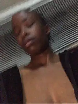 crazybitchpetite webcam