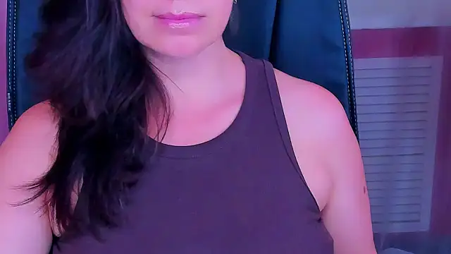 AnaMills live cam on StripChat