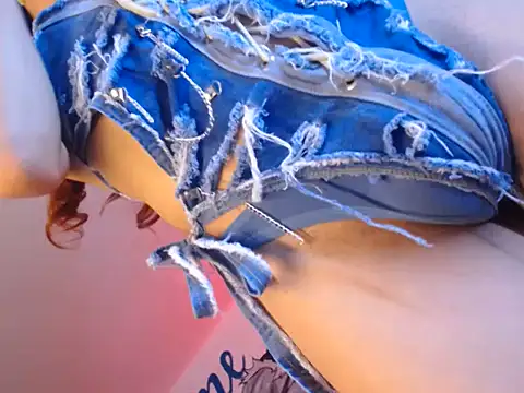 Queen_Charlotte_Hots webcam
