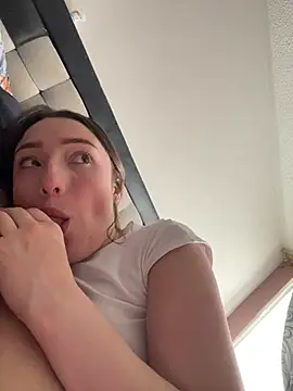 Valery_Salmons webcam
