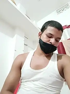 Rashi__75 webcam