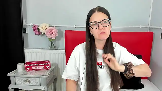 NadiaXlove webcam