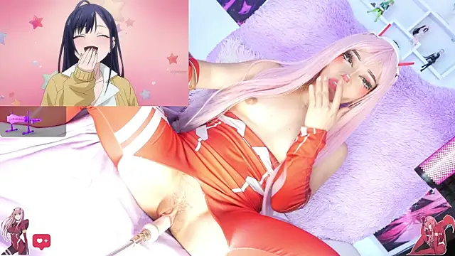 Kira-- webcam