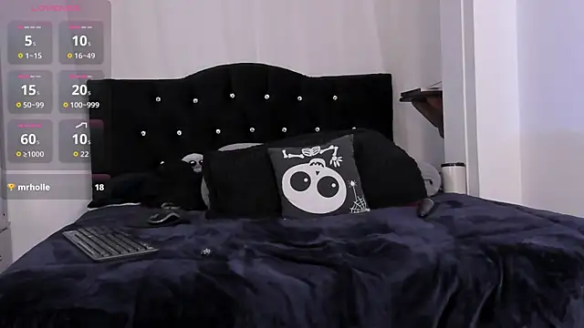 Amy_Aloqua webcam