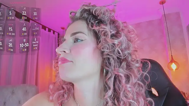 Shantall__ webcam