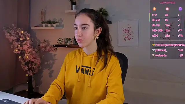 Belle_Via webcam
