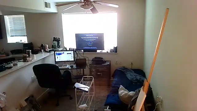 Q1357q webcam