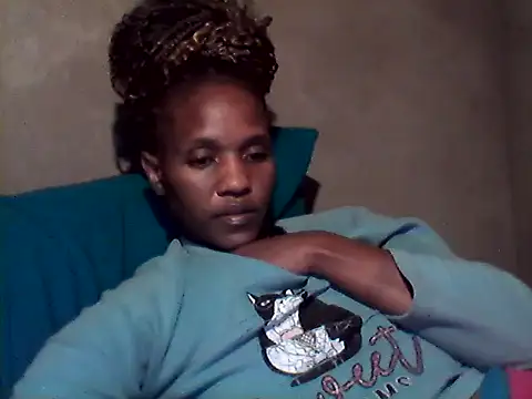sexybigass31 webcam