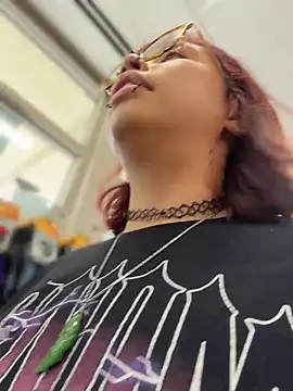 moan4mona webcam