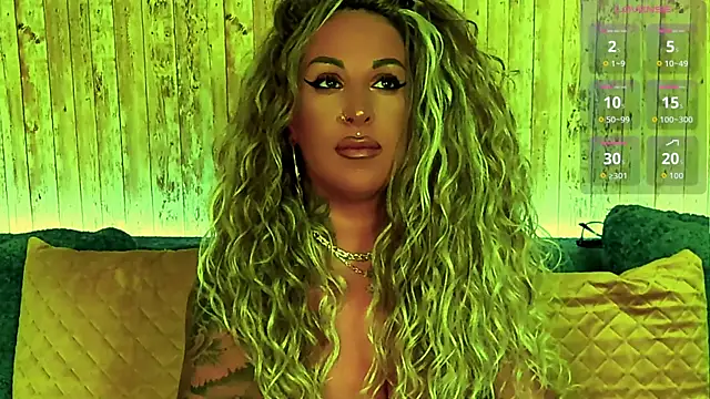 Sierra_Quinn webcam