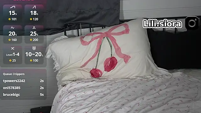 Peachxlush webcam
