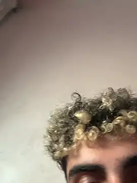 Adammhotty webcam
