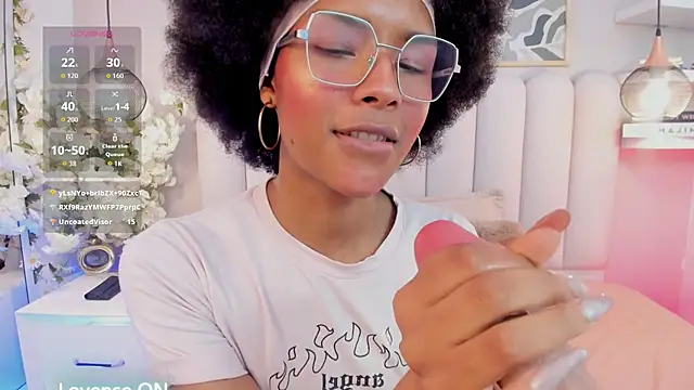 Megan__Hart_ webcam