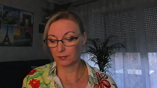vanessa_chat live cam on StripChat