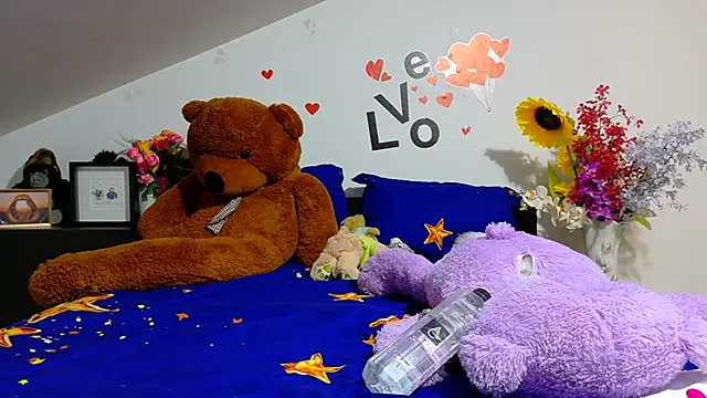 SweetMaddy888 webcam