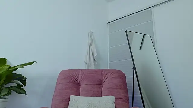 Pauline_Peach