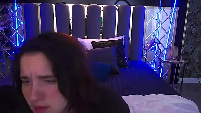 CassandraGold webcam