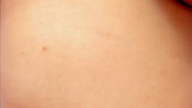 charlotte-11 live cam on StripChat