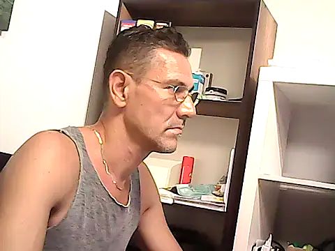 mastercharisma35 webcam
