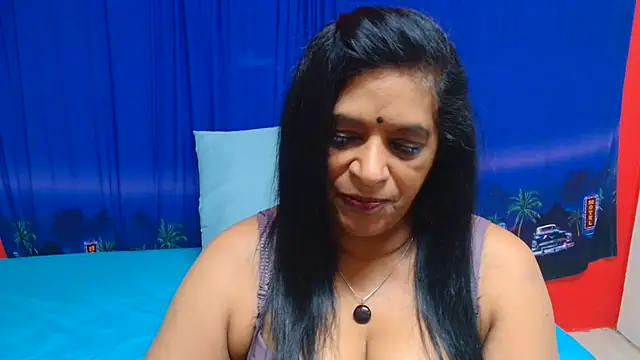 INDIANFUSION live cam on StripChat
