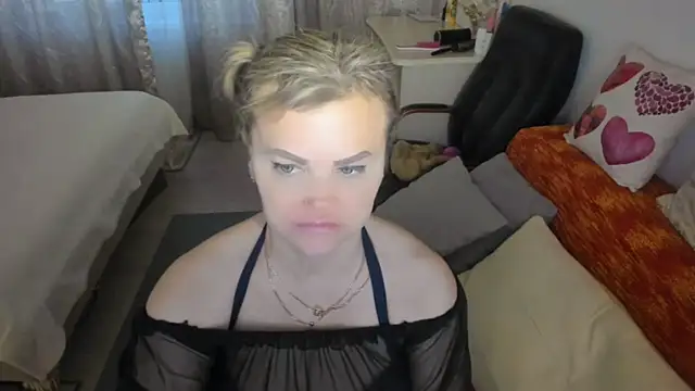 MildMature webcam