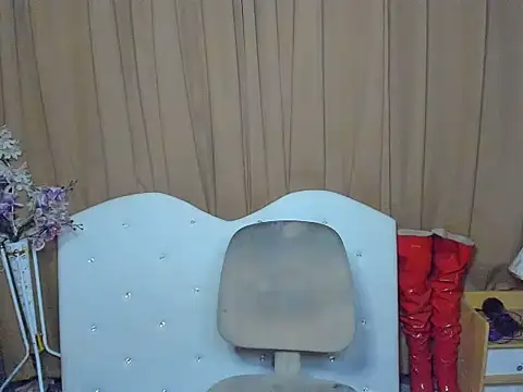 AshantTsiBigCock webcam