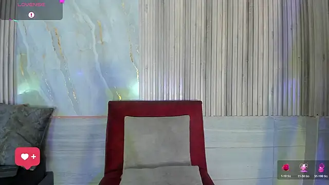 BriannaChelsea webcam