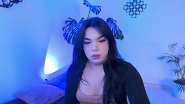 linda_zaam83866 webcam