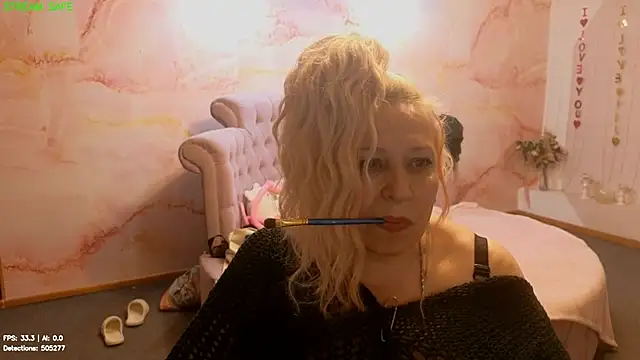 Penelope_Pinky webcam