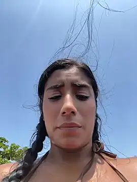 SaryJonex webcam