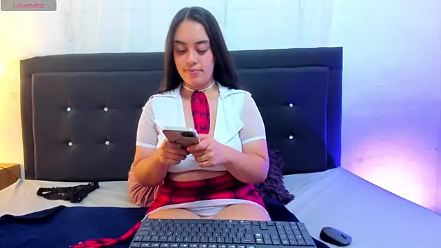 Lil_Aurora_ webcam