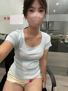 gougou13 webcam