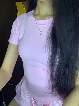Nhinhi18 webcam