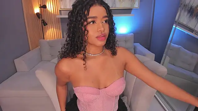 janinne_lu webcam